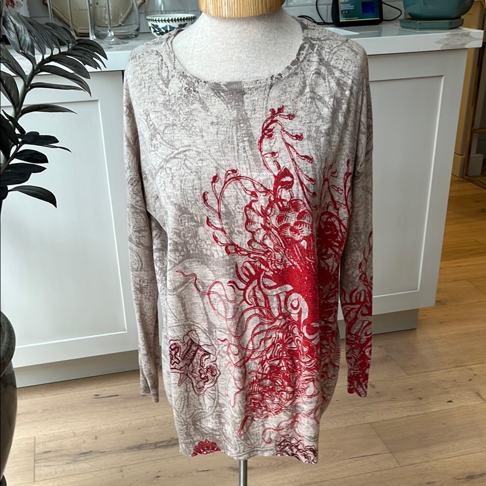 EUC Marc Aurel Italian wool cashmere blend Stone colour sweater with red design